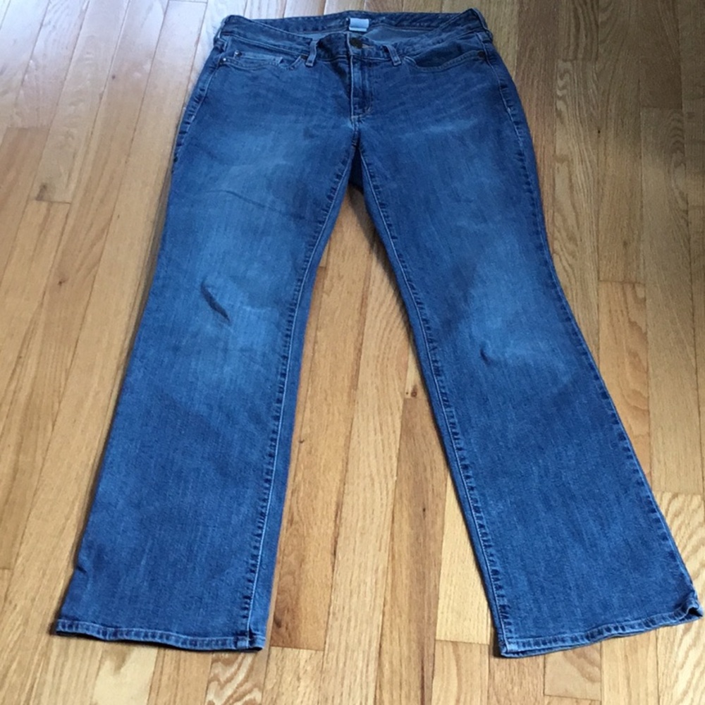 Eddie Bauer curves boot jeans size 4